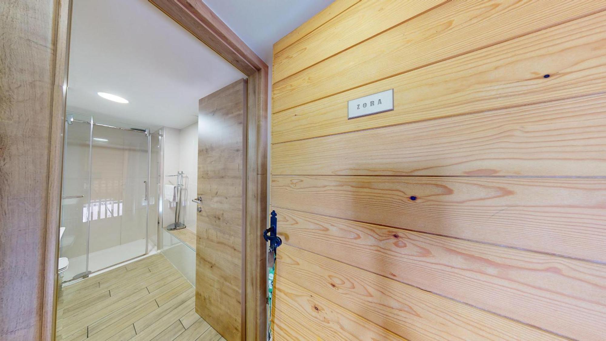 Resort Hisa Ida - Apartments With Hot Tub And Sauna Ivancna Gorica Quarto foto